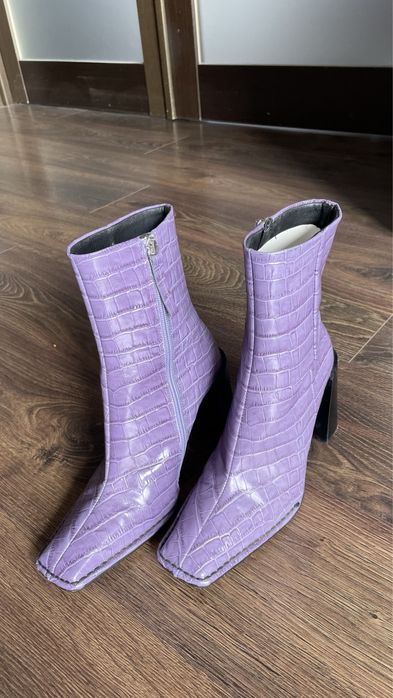 Ботильйони на підборах фіолетового крокодилу ASOS DESIGN Erico