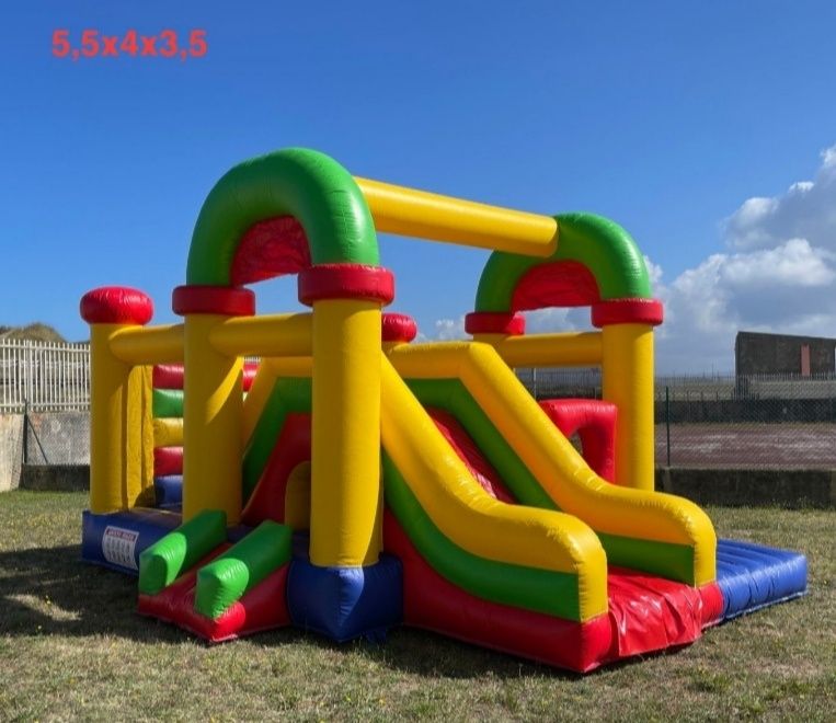 Insufláveis em lona de uso profissional