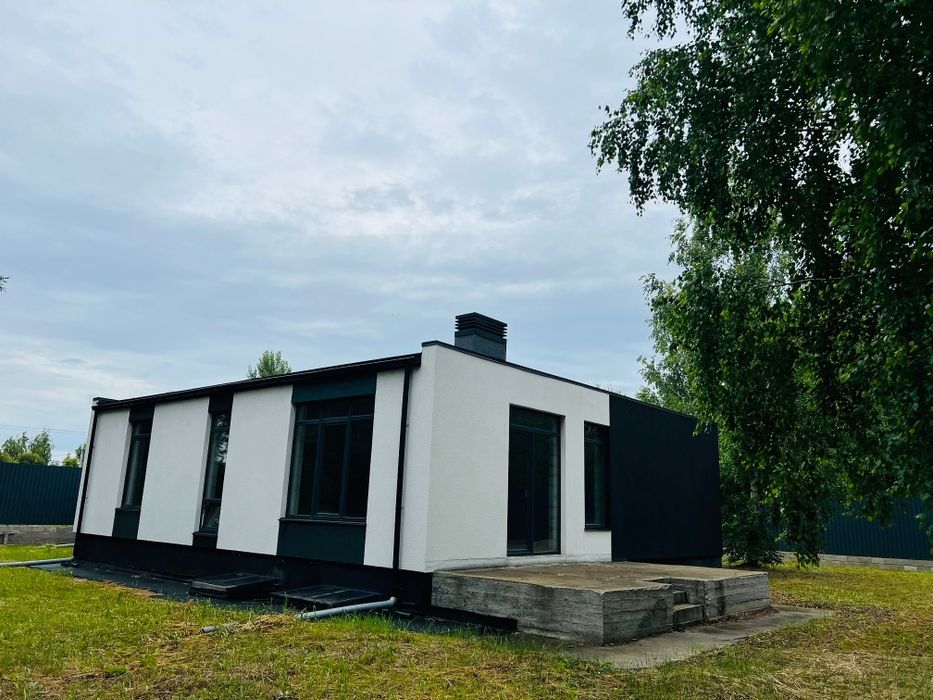 Будинок з гаражем + сховище! Білогородка