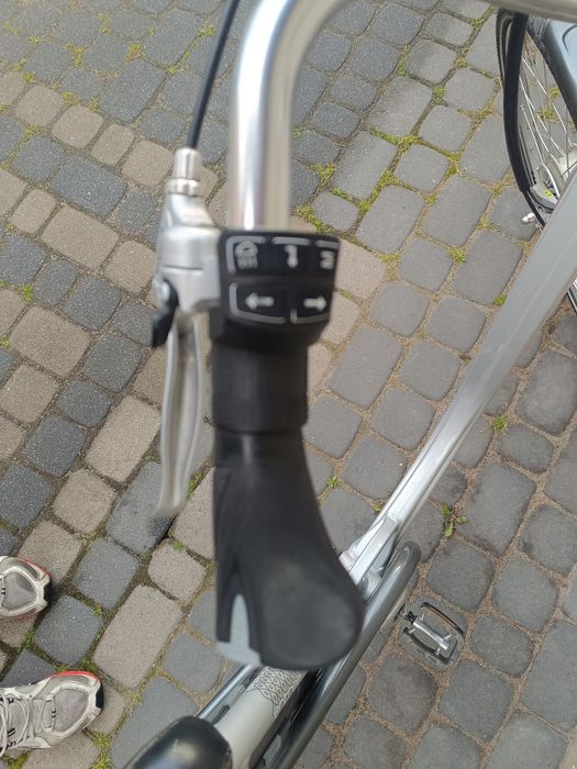 Rower miejski elektryczny marki Sparta koła 26