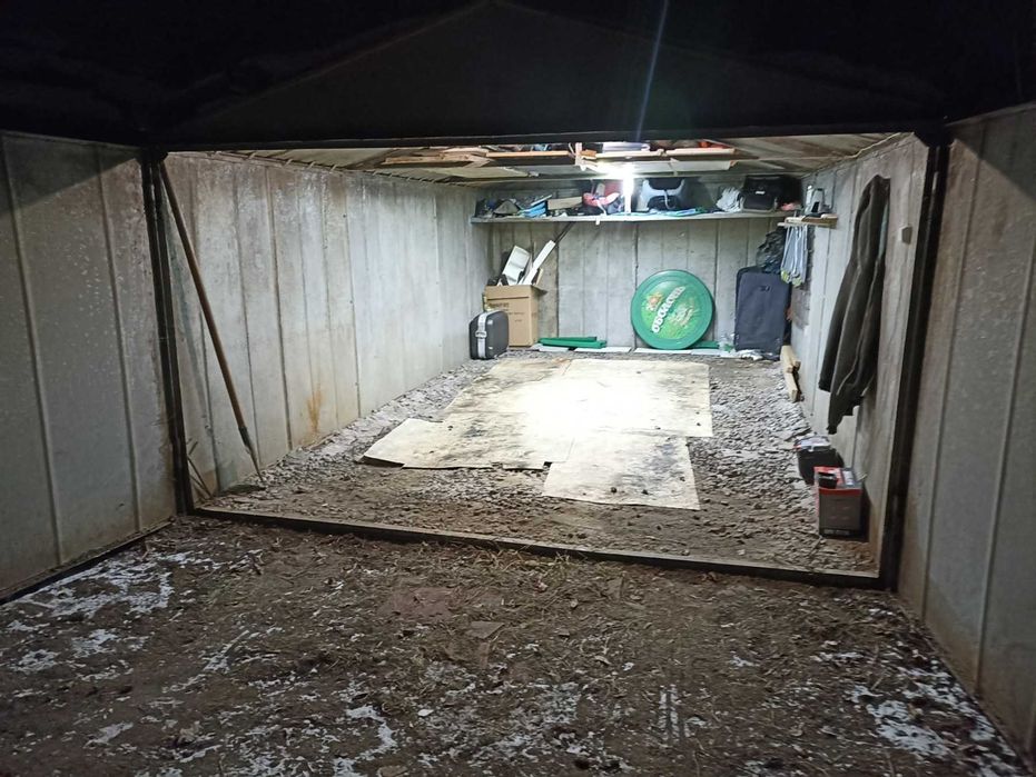 ПРОДАМ ГАРАЖ на території ПАРКОВКИ з ОХОРОНОЮ 24/7 бул. Вацлава Гавела