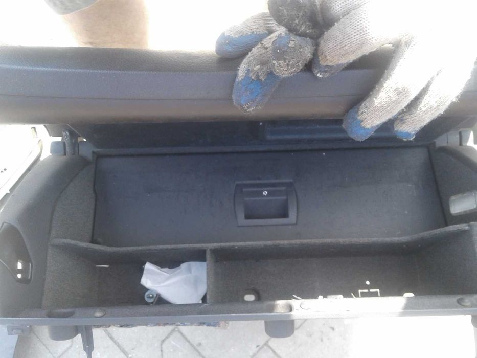 Audi A4 B6 B7 8E0 Przekładka Anglika Deska Pedały Dywan