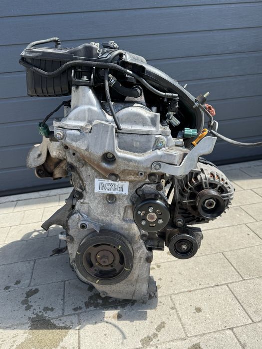 Двигатель двигун мотор 1.6 бензин H4MD 729 Renault Dacia