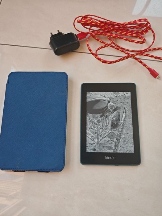 Kindle Paperwhite 10 generacji podświetlenie wifi GB czytnik książek ebook Amazon z etui 8 GB