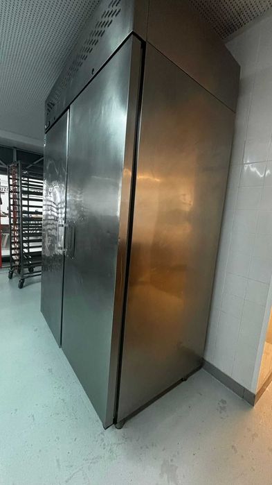 Armário de refrigeração duplo GN 2/1