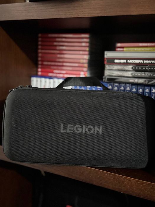 Ігрова портативна консоль Lenovo Legion Go 1 Tb