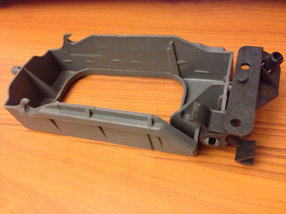 Рамки противотуманок (ПТФ) БМВ Е36 63 17 8 357 393 или 63 17 8 357 394