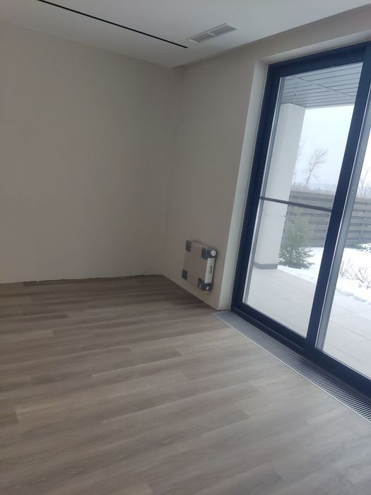 Продам дом в закрытом КП "InWhite family park"