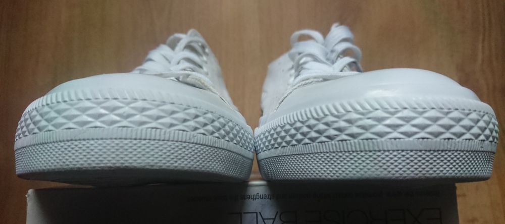 Trampki męskie białe