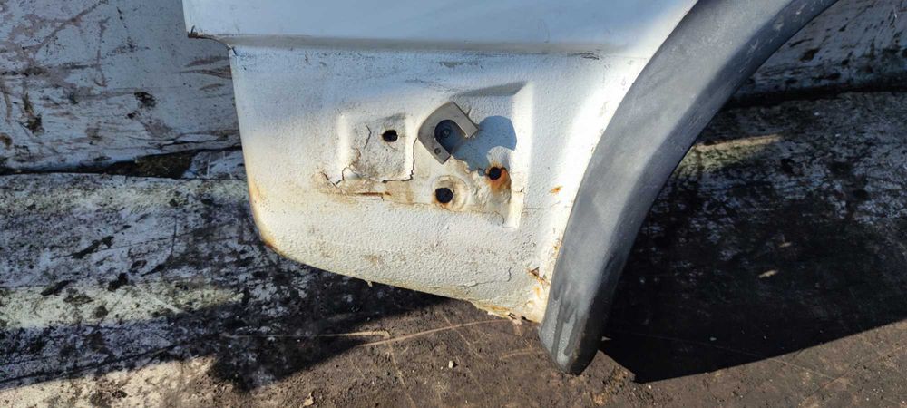 Volkswagen VW Golf II 2 5D Błotnik Lewy Przód Lewy Przedni LP Biały