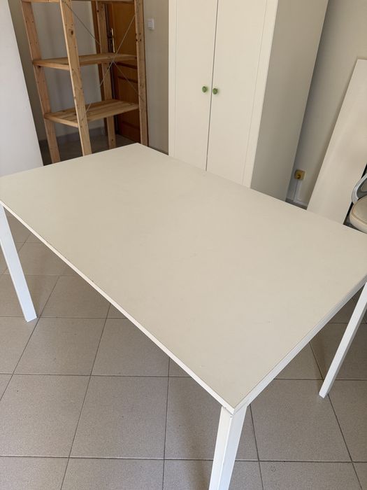 Mesa Melltrop IKEA branca