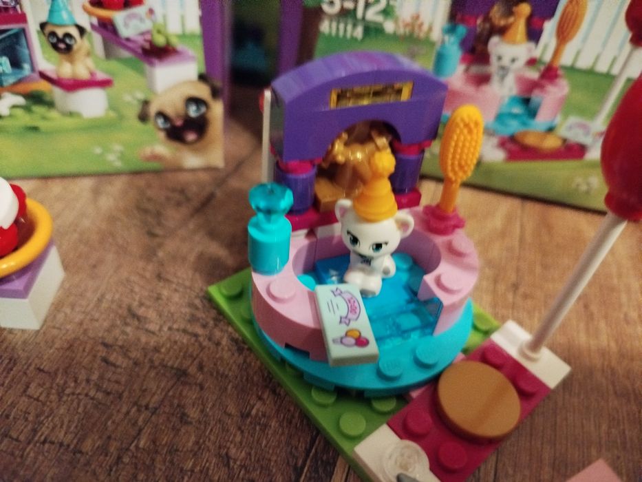 LEGO friends:imprezowe ciasta,imprezowa stylizacja,sklep z prezentami