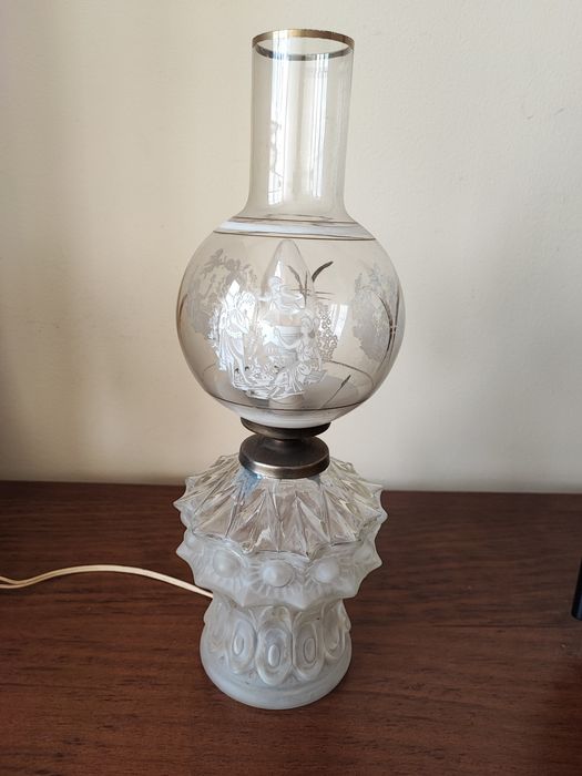 Candeeiro de mesa antigo