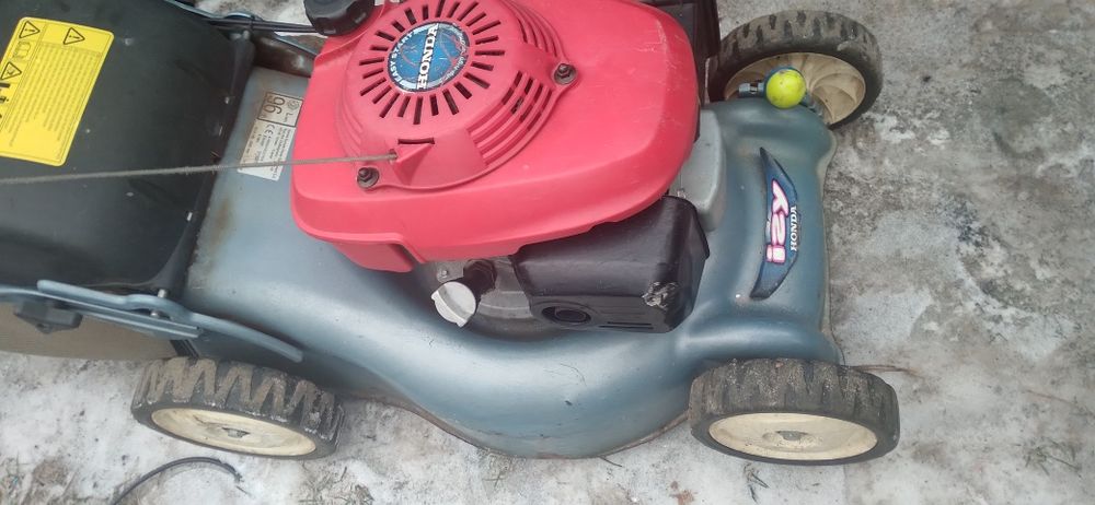 Kosiarka spalinowa Honda