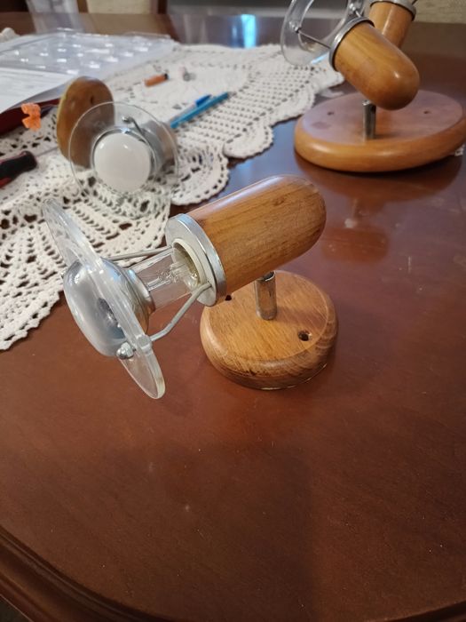 2 lampy kinkiety z żarówkami drewno olcha