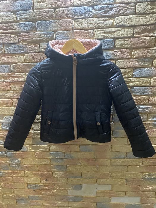 Куртка на дівчинку 6 років