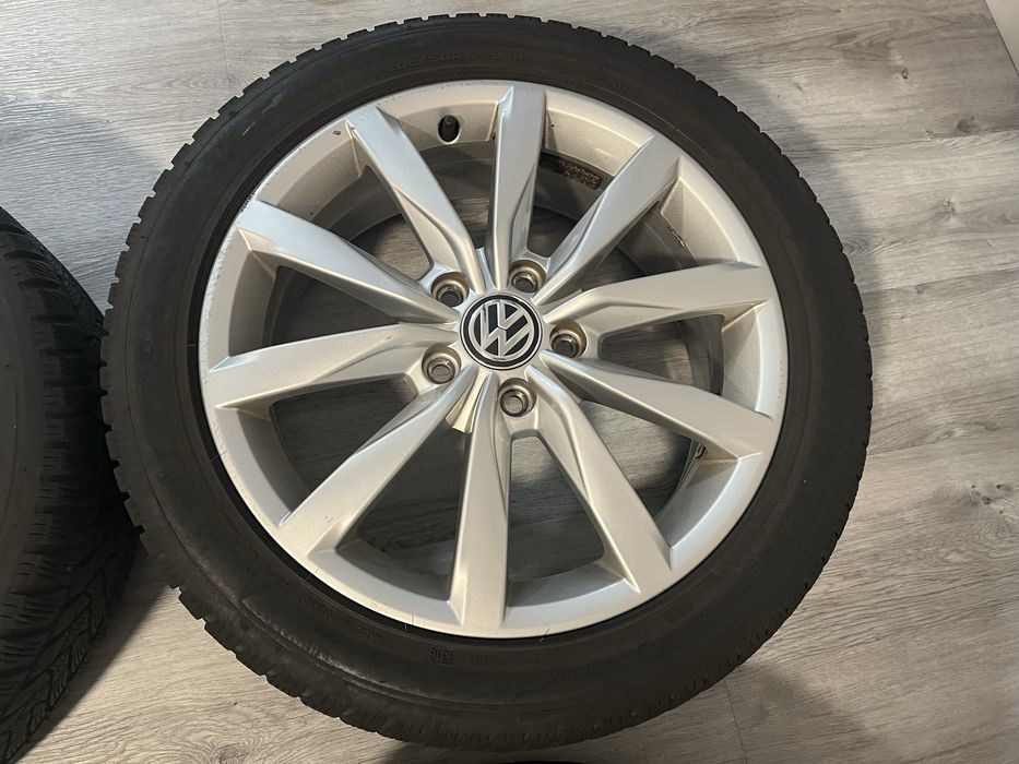 Jantes origibais vw golf 7 com pneus novos
