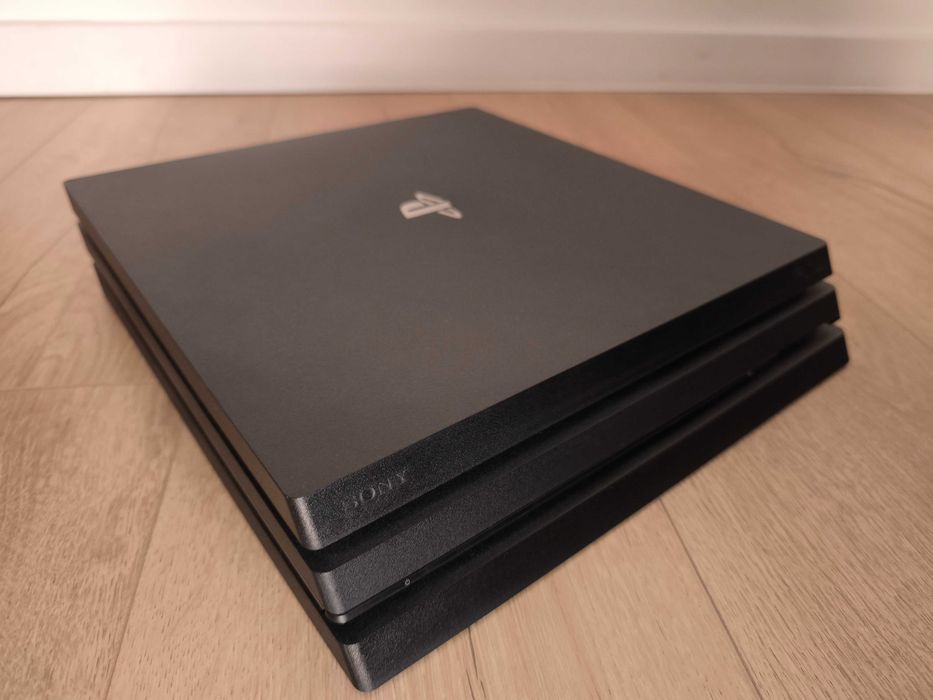 PlayStation PS4 PRO 1 TB ZESTAW Oryginalne Pady Kable