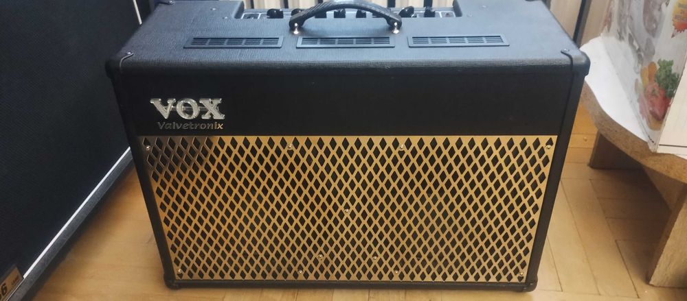 Wzmacniacz Vox AD50VT 212