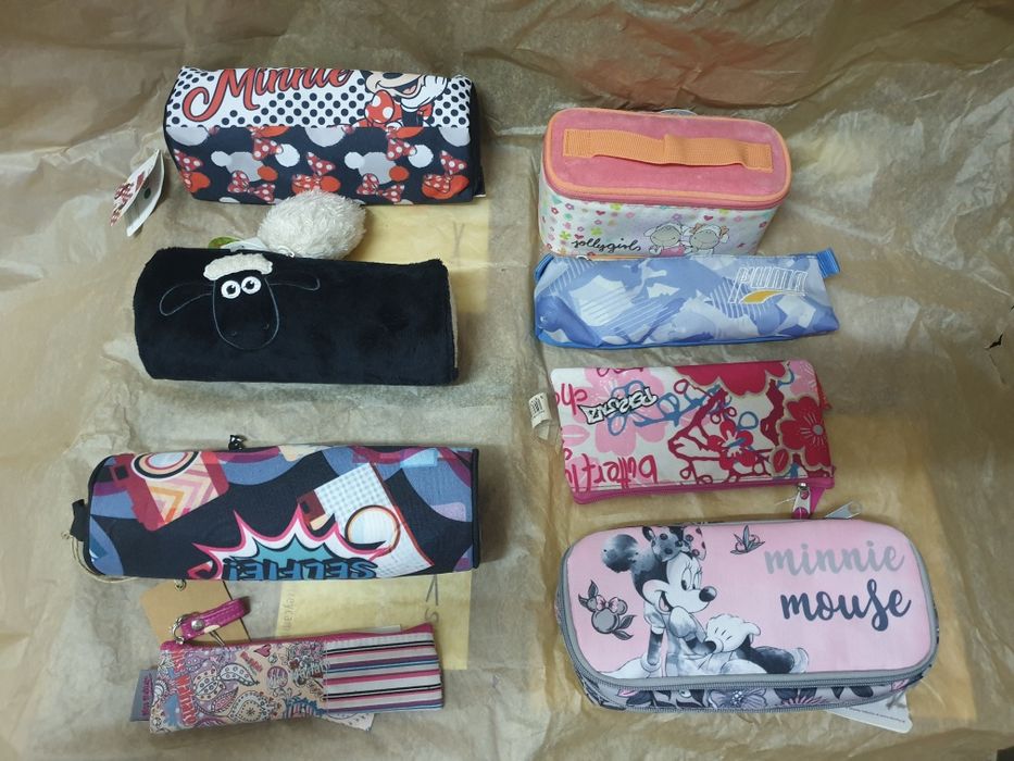 Pencil Holder and Wallets64729677521795123