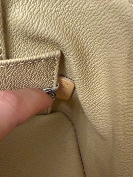 Косметичка кейс в среднем размере брендовая Louis Vuitton луи витон