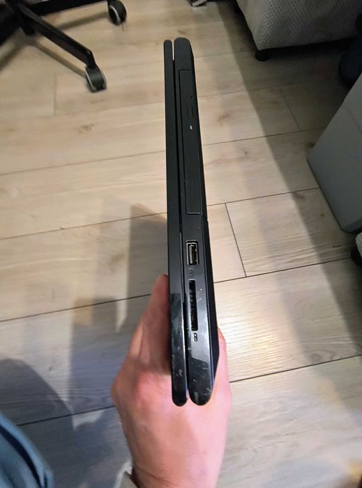 laptop dell inspiron 3542 8 gb ram używany,  stanie jak nowy. wroclaw