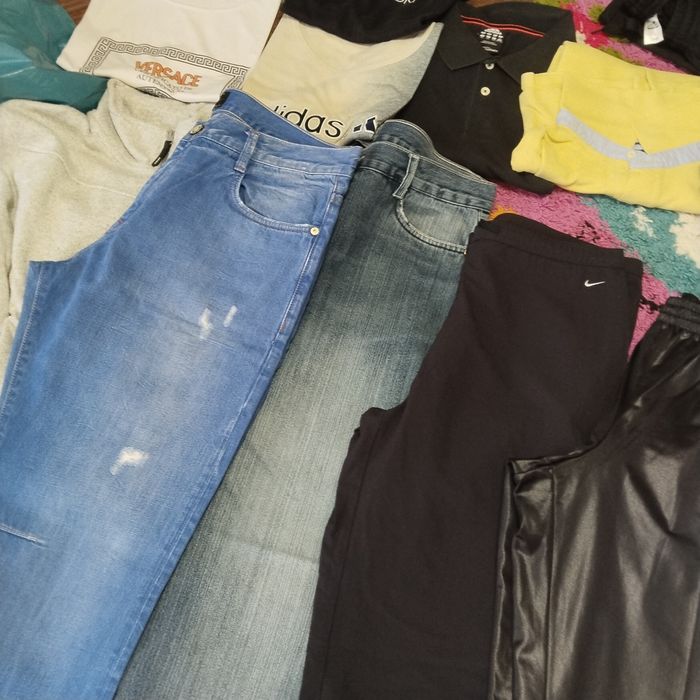 Чоловічий.  одяг на 54 розм.