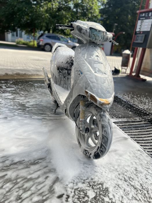 Suzuki zz inch up sport