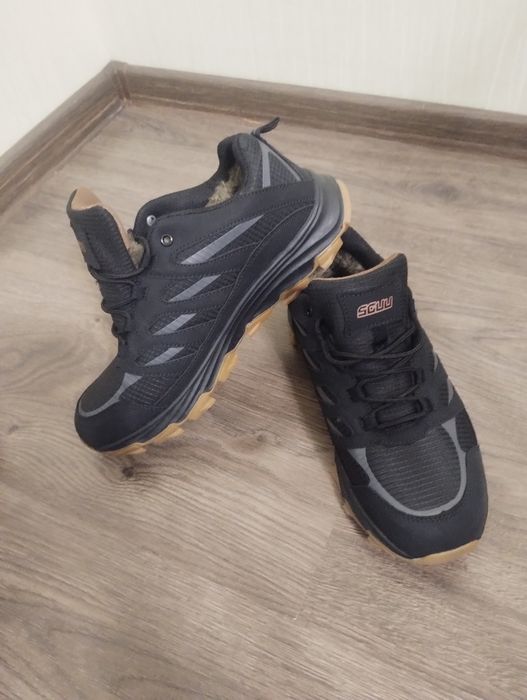 Зимние кроссовки