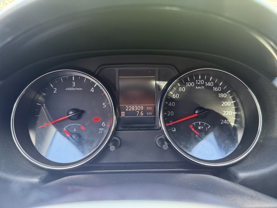 Nissan Qashqai  2013