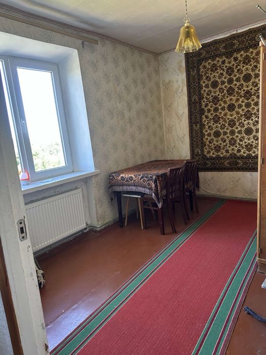 Продам 4х ком квариру