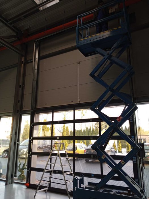 Serwis naprawa przegląd i konserwacja bram garażowych