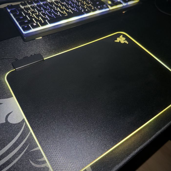 Килимок геймерський  RAZER Firefly v2 з підсвіткою