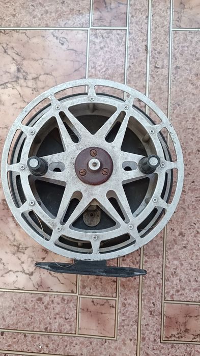 Инерционная катушка