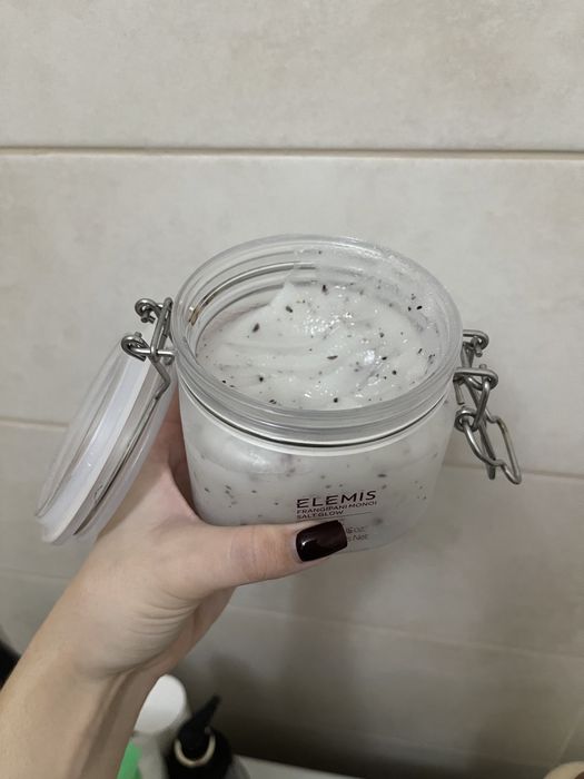 Скраб Elemis елемис
