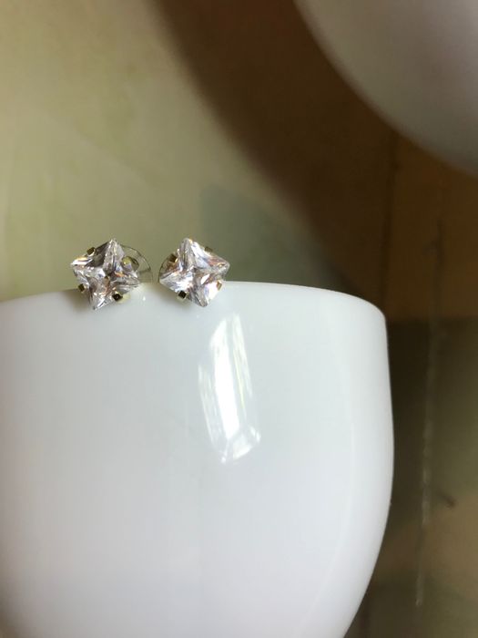 Продам серёжки .