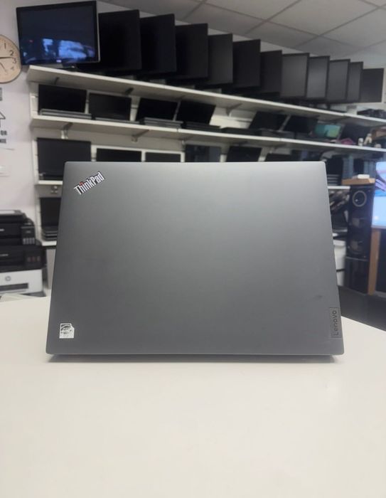 Lenovo Thinkpad t14 | 14" | TANIO