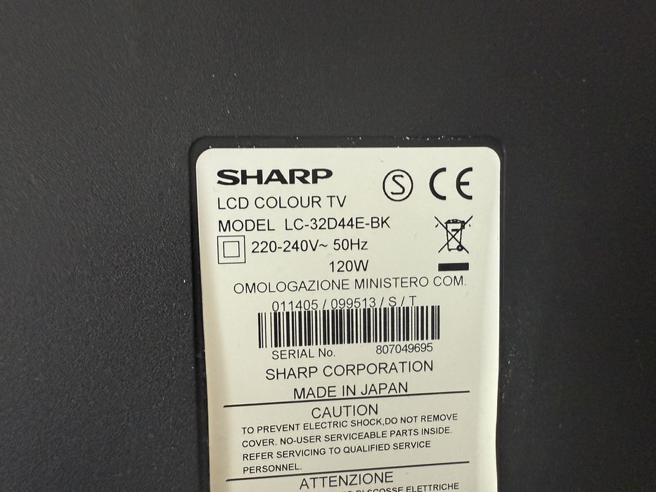 Телевізор Sharp Aqous 32”