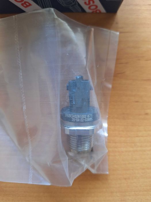 Sensor régua combustível Toyota Corolla D4D - Bosch