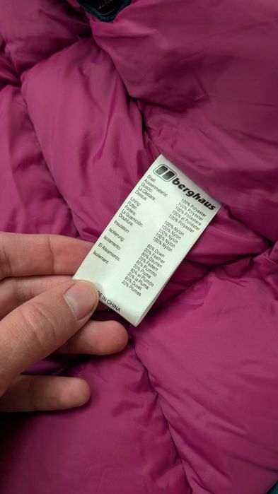 Пухова Жилетка,безрукавка Berghaus розмір л-xl оригінал