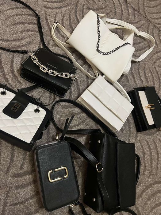 Продам жіночі сумки в ідеальному стані