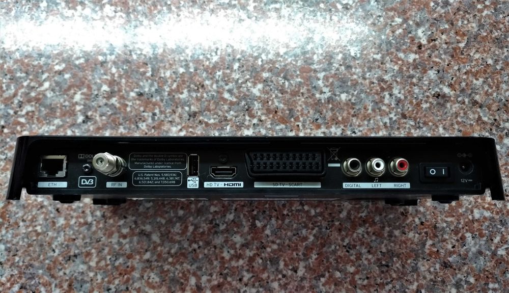 Декодер ТВ тюнер UPC Mediabox HD DCR7111