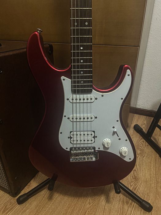 Guitarra Elétrica Yamaha Pacifica