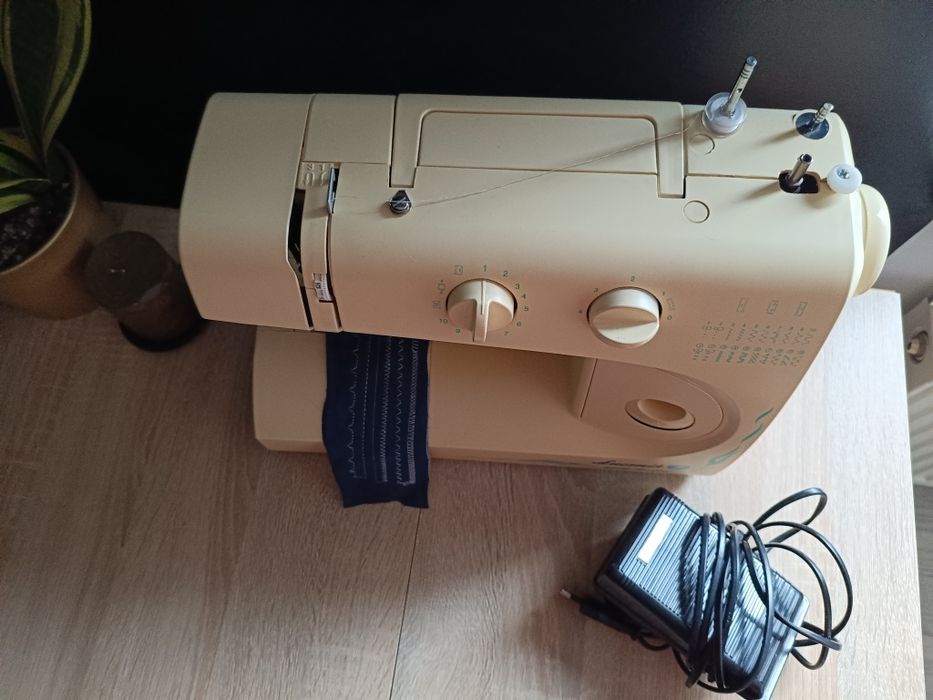 Maszyna do szycia Łucznik Zofia