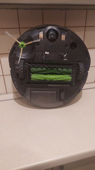 Robot sprzątający Roomba i6