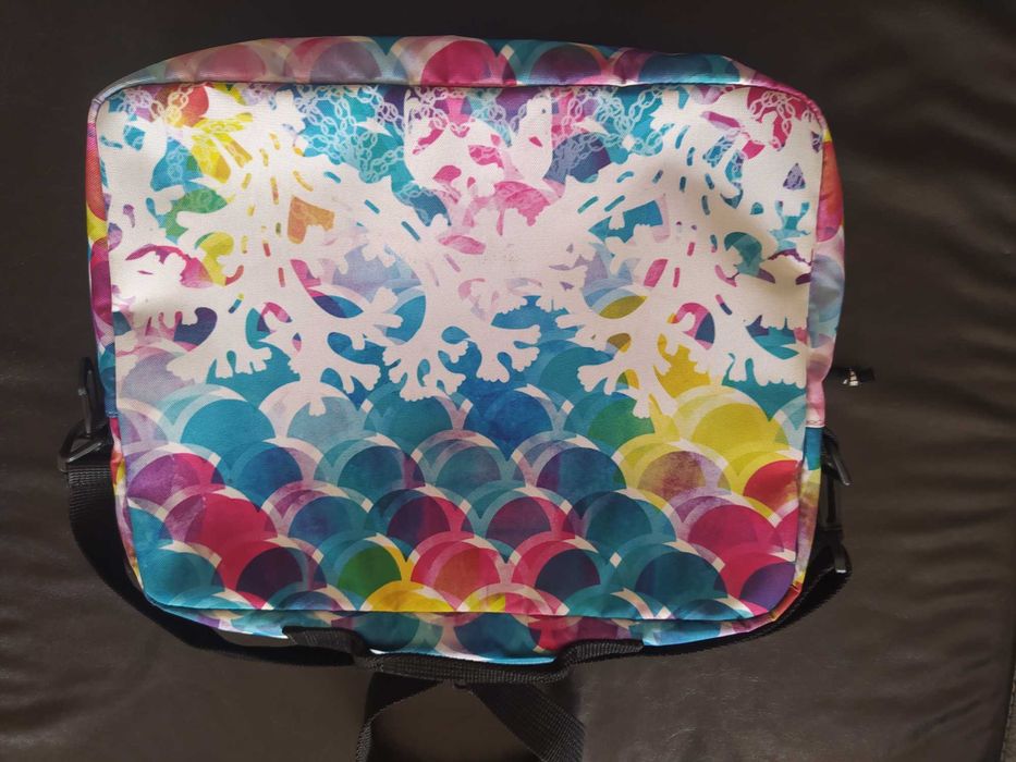 Pasta escolar da Ghuts