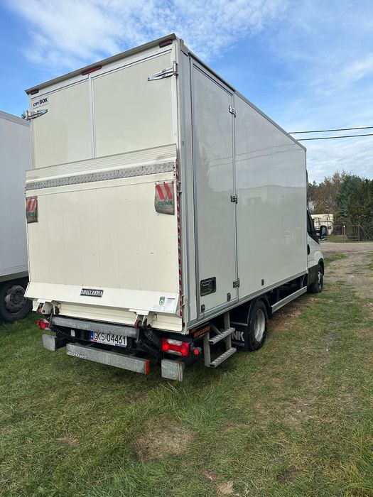 Wynajem Iveco Daily / Chłodnia / Izoterma / Winda