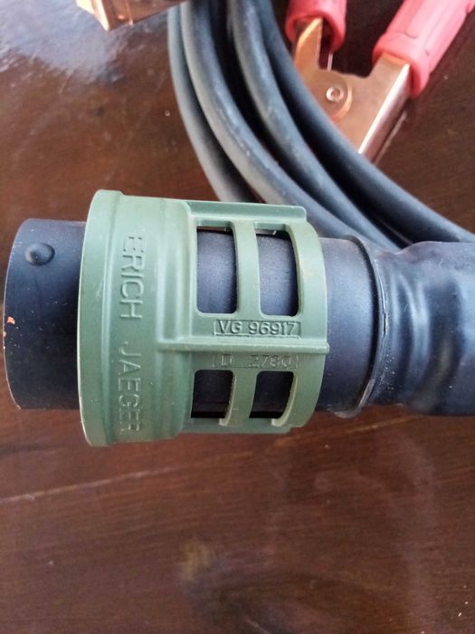 Вилка штекер (VG 96917).