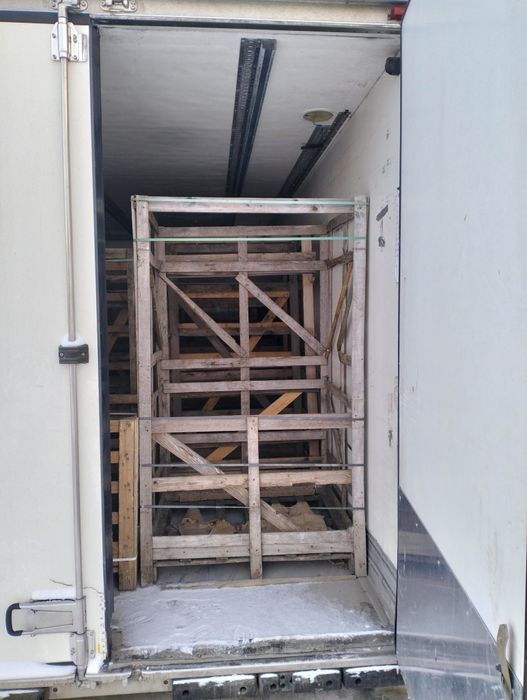 Zabudowa kontener izoterma chłodnia agregat