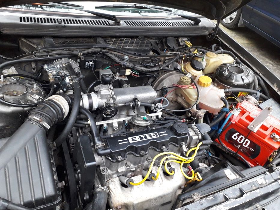 Двигун ланос з навісним 1000.